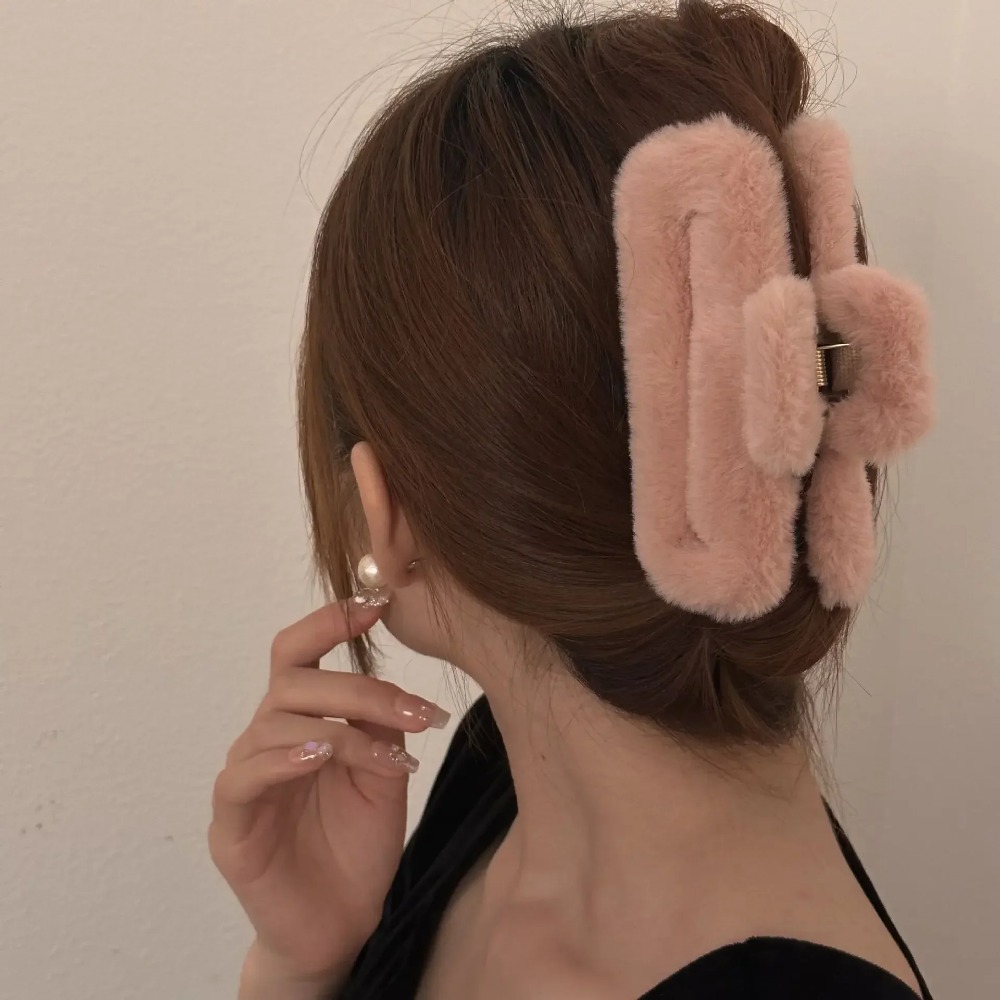 Winter Fluffy Plush Faux Fur B - Hair Clip Claw Large ulasan dan harga