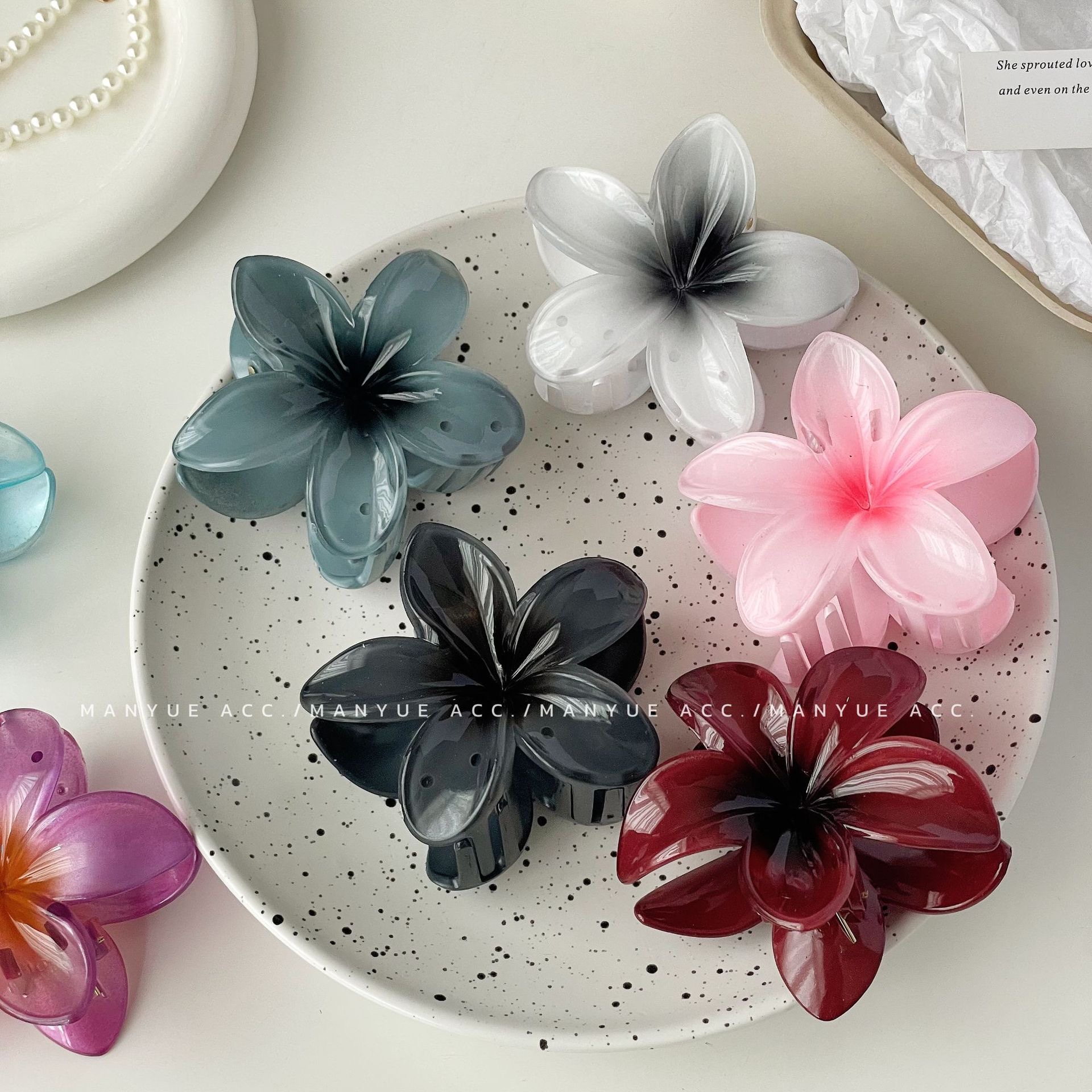 Hawaiian Gradient Hair Clips F - Hair Clip Claw Large ulasan dan harga